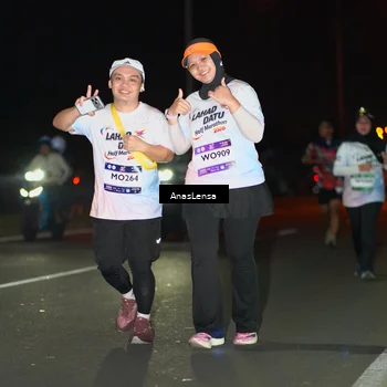 Runner Photo 7645600