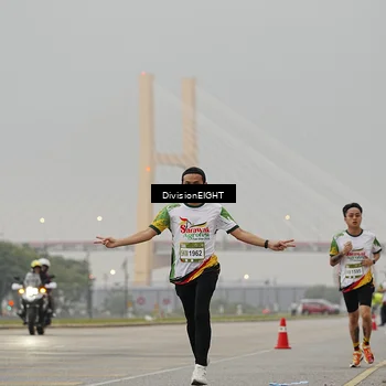 Runner Photo 7645632