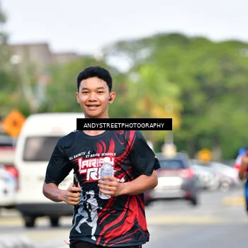 Runner Photo 7645633