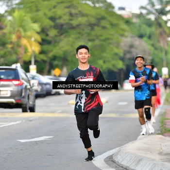 Runner Photo 7645645
