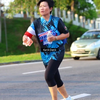 Runner Photo 7645647