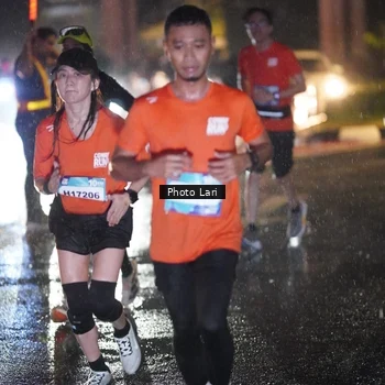Runner Photo 7645659