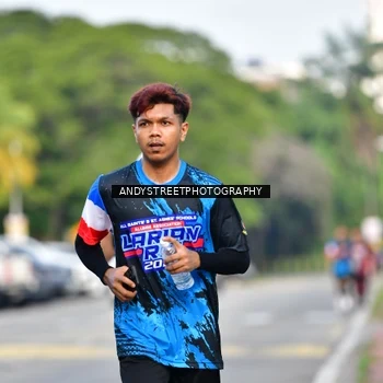 Runner Photo 7645667