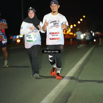 Runner Photo 7645675