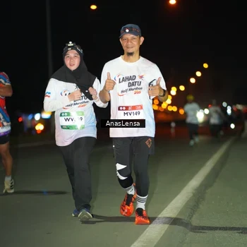 Runner Photo 7645681