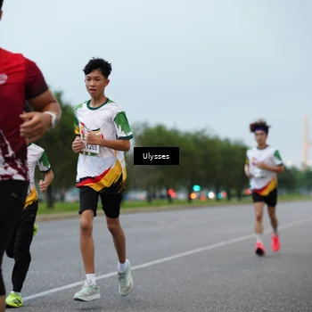 Runner Photo 7645684