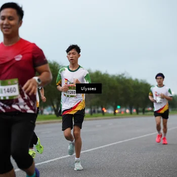 Runner Photo 7645688