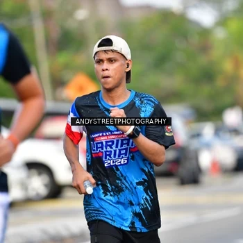 Runner Photo 7645690