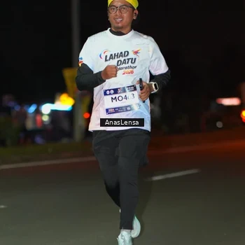 Runner Photo 7645696