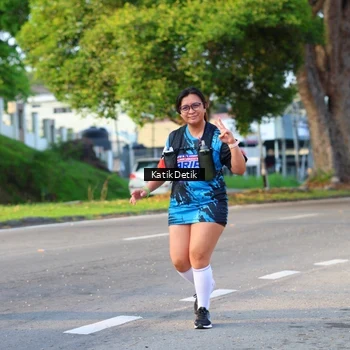 Runner Photo 7645713