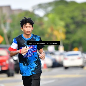 Runner Photo 7645737