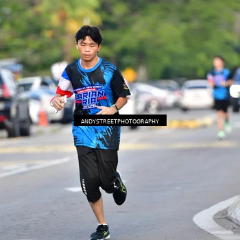 Runner Photo 7645746