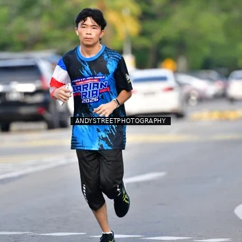 Runner Photo 7645748