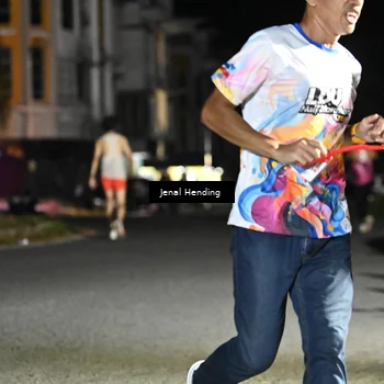 Runner Photo 7645749