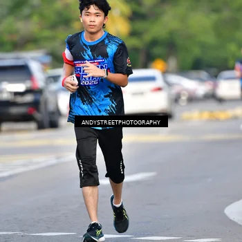 Runner Photo 7645754