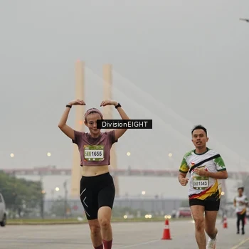 Runner Photo 7645757