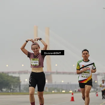 Runner Photo 7645759