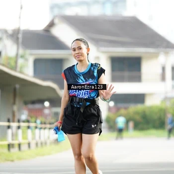 Runner Photo 7645766