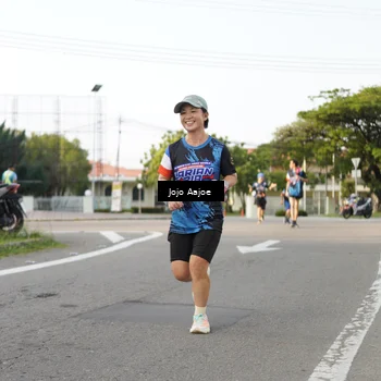 Runner Photo 7645767