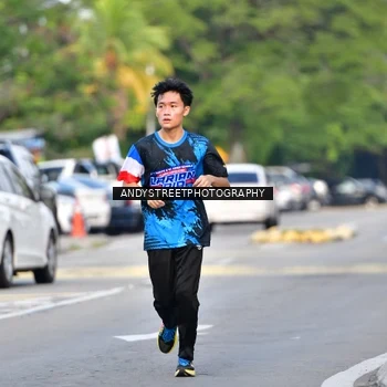 Runner Photo 7645777