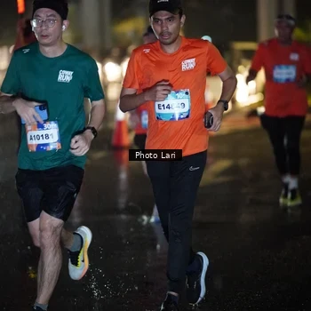 Runner Photo 7645792