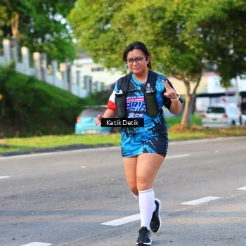 Runner Photo 7645793