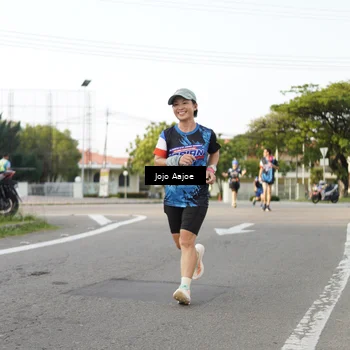 Runner Photo 7645794