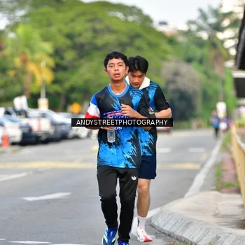 Runner Photo 7645802