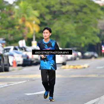 Runner Photo 7645804