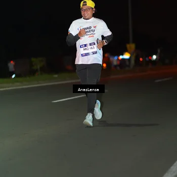 Runner Photo 7645821