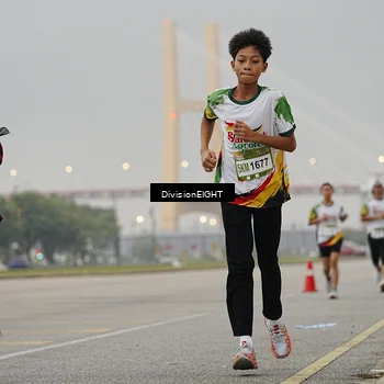 Runner Photo 7645825