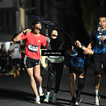 Runner Photo 7645827