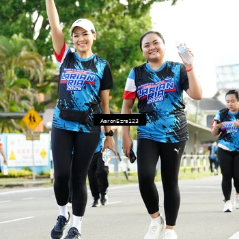 Runner Photo 7645846