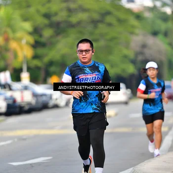 Runner Photo 7645860