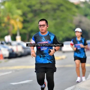 Runner Photo 7645866