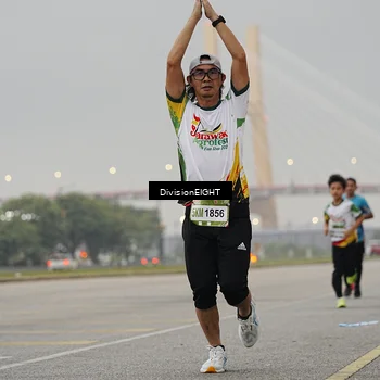 Runner Photo 7645874