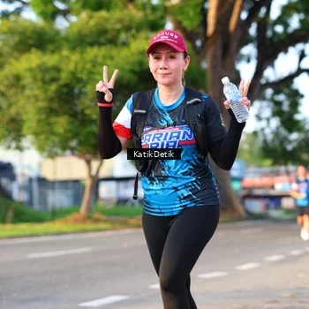 Runner Photo 7645878