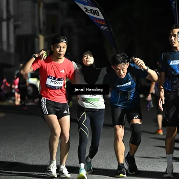 Runner Photo 7645879