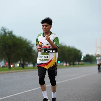 Runner Photo 7645883