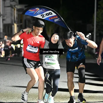 Runner Photo 7645891