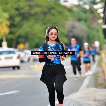 Runner Photo 7645913