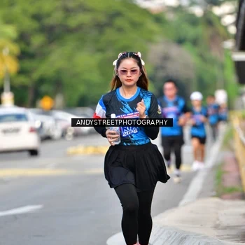Runner Photo 7645921