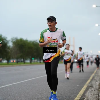 Runner Photo 7645930