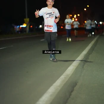 Runner Photo 7645932