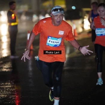 Runner Photo 7645938