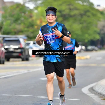 Runner Photo 7645953