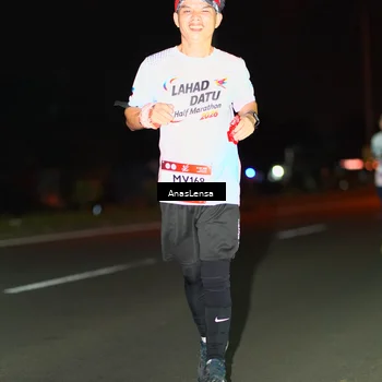 Runner Photo 7645954