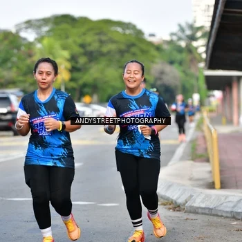 Runner Photo 7645962