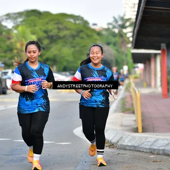Runner Photo 7645978
