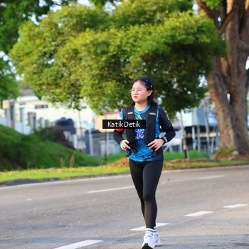 Runner Photo 7646011